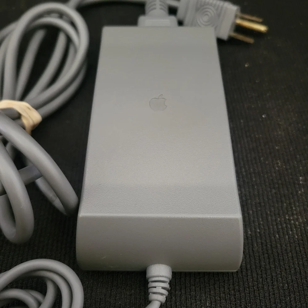 VINTAGE Apple M1893 PowerBook AC Adapter / Power Adapter/ Charger - Genuine
